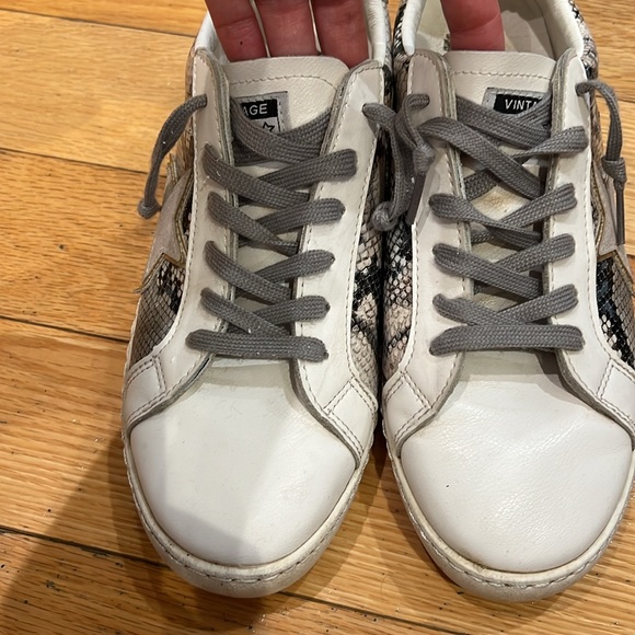 Women’s SZ 9 SNAKE MULTI PRINT VINTAGE HAVANA Sneakers - Picture 5 of 8